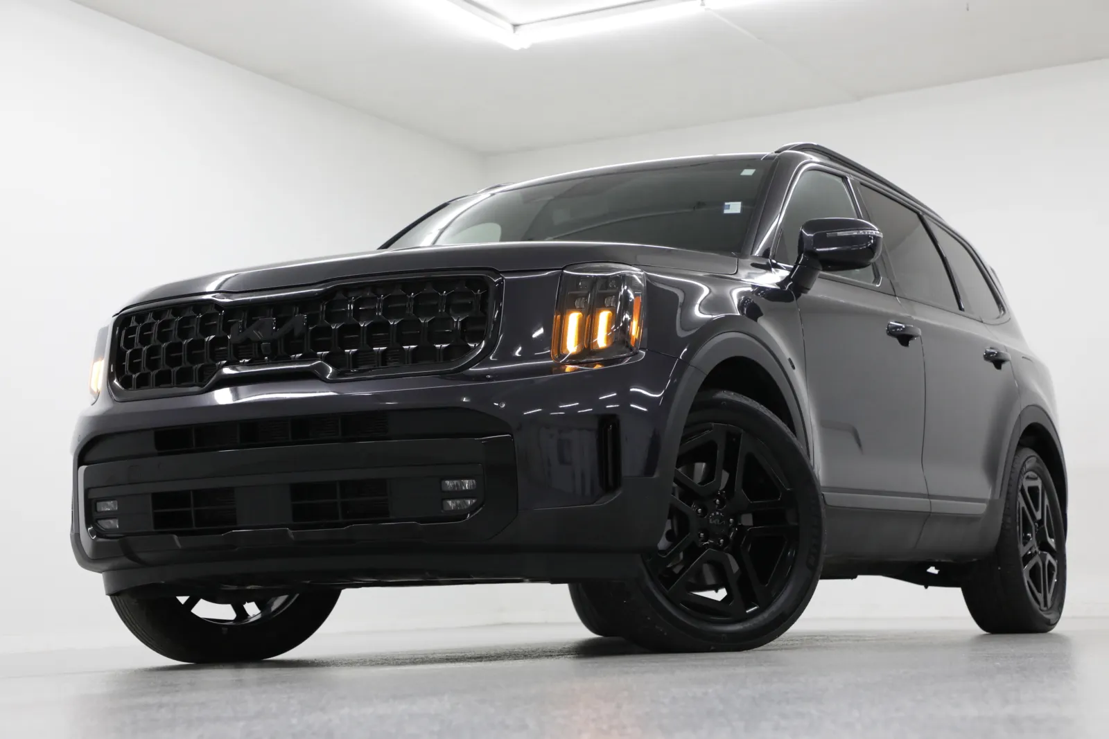 Gray 2025 Kia Telluride SX X-Line for sale in Clinton, MO