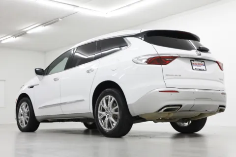 More photos of 2024 Buick Enclave Premium at Jim Falk Motors, MO