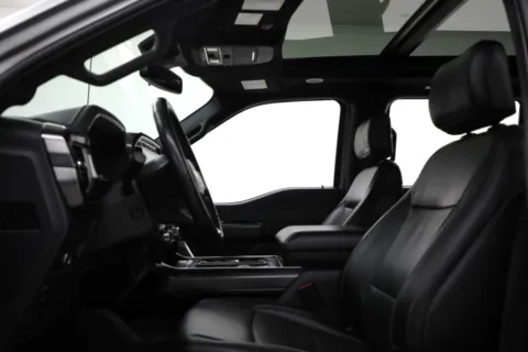 More photos of 2022 Ford F-150 LARIAT at Jim Falk Motors, MO