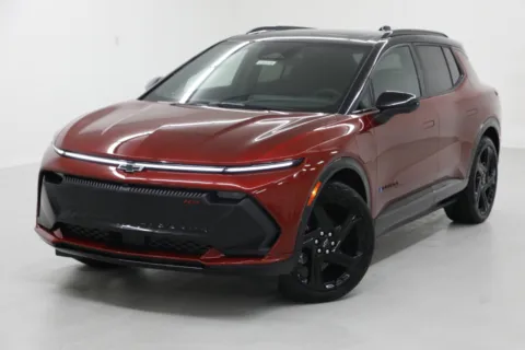 More photos of 2026 Chevrolet Equinox EV RS at Jim Falk Motors, MO