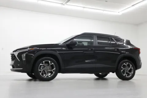 Photos of 2026 Chevrolet Trax LT for sale in Clinton, MO at Jim Falk Motors