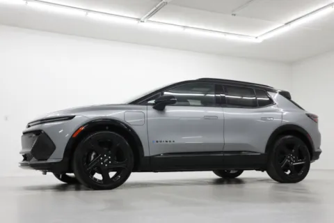 Photos of 2026 Chevrolet Equinox EV RS for sale in Clinton, MO at Jim Falk Motors