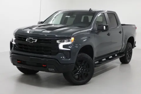 More photos of 2026 Chevrolet Silverado 1500 LT Trail Boss at Jim Falk Motors, MO