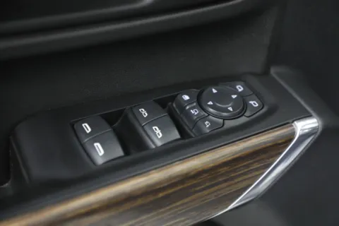 Another view of 2020 Chevrolet Silverado 2500HD High Country for sale in Clinton, MO at Jim Falk Motors