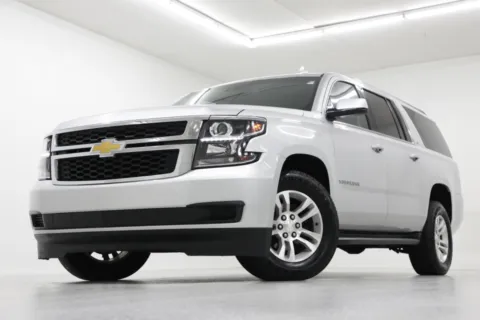 Silver 2019 Chevrolet Suburban LT for sale in Clinton, MO