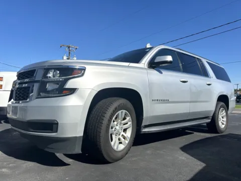 Silver 2019 Chevrolet Suburban LT for sale in Clinton, MO