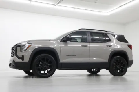 Photos of 2026 GMC Terrain AWD Elevation for sale in Clinton, MO at Jim Falk Motors