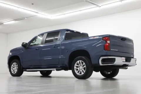 More photos of 2024 Chevrolet Silverado 1500 LT at Jim Falk Motors, MO