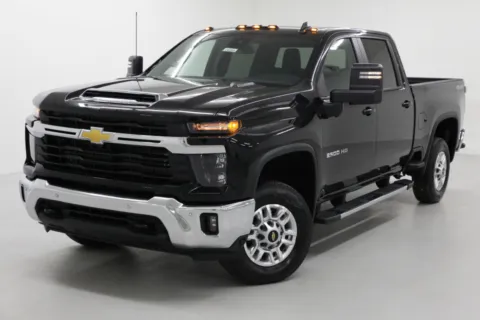 More photos of 2026 Chevrolet Silverado 2500HD LT at Jim Falk Motors, MO