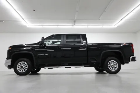 Another view of 2026 Chevrolet Silverado 2500HD LT for sale in Clinton, MO at Jim Falk Motors