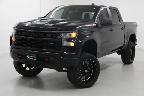 More photos of 2022 Chevrolet Silverado 1500 Custom Trail Boss at Jim Falk Motors, MO