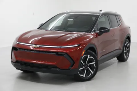 More photos of 2026 Chevrolet Equinox EV LT2 w/PDE at Jim Falk Motors, MO