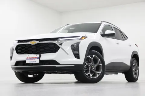 White 2026 Chevrolet Trax LT for sale in Clinton, MO