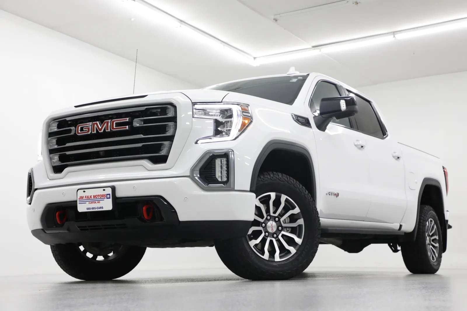 White 2021 GMC Sierra 1500 AT4 for sale in Clinton, MO