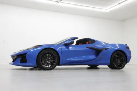 Photos of 2024 Chevrolet Corvette 1LZ for sale in Clinton, MO at Jim Falk Motors