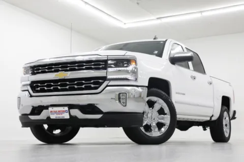 White 2018 Chevrolet Silverado 1500 LTZ for sale in Clinton, MO