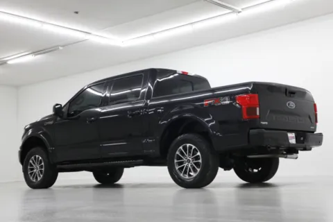 More photos of 2019 Ford F-150 LARIAT at Jim Falk Motors, MO