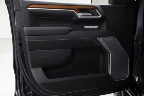 Photos of 2022 GMC Sierra 1500 Denali for sale in Clinton, MO at Jim Falk Motors