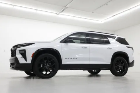 Photos of 2026 Chevrolet Traverse AWD RS for sale in Clinton, MO at Jim Falk Motors