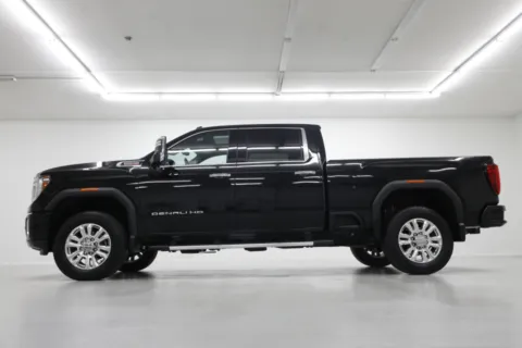 Another view of 2020 GMC Sierra 2500HD Denali for sale in Clinton, MO at Jim Falk Motors