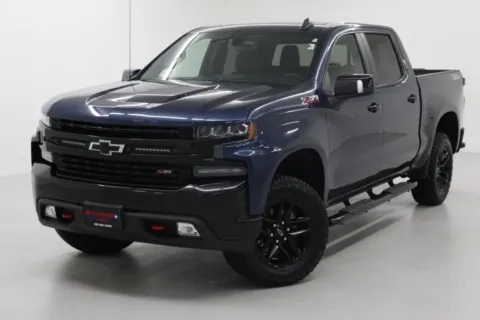 Blue 2021 Chevrolet Silverado 1500 LT Trail Boss for sale in Clinton, MO