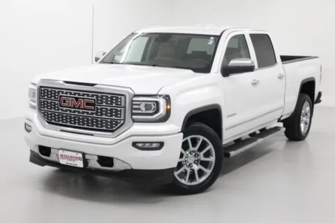 More photos of 2018 GMC Sierra 1500 Denali at Jim Falk Motors, MO
