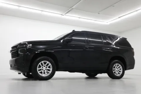 Photos of 2023 Chevrolet Tahoe LT for sale in Clinton, MO at Jim Falk Motors