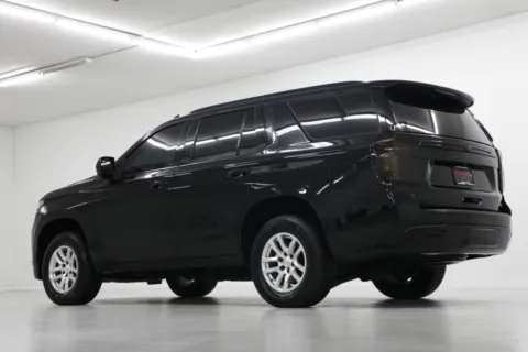 More photos of 2023 Chevrolet Tahoe LT at Jim Falk Motors, MO
