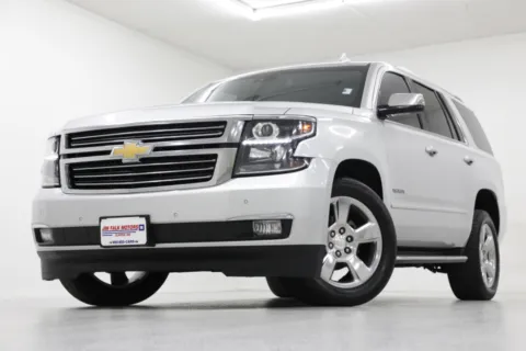 Silver 2018 Chevrolet Tahoe Premier for sale in Clinton, MO
