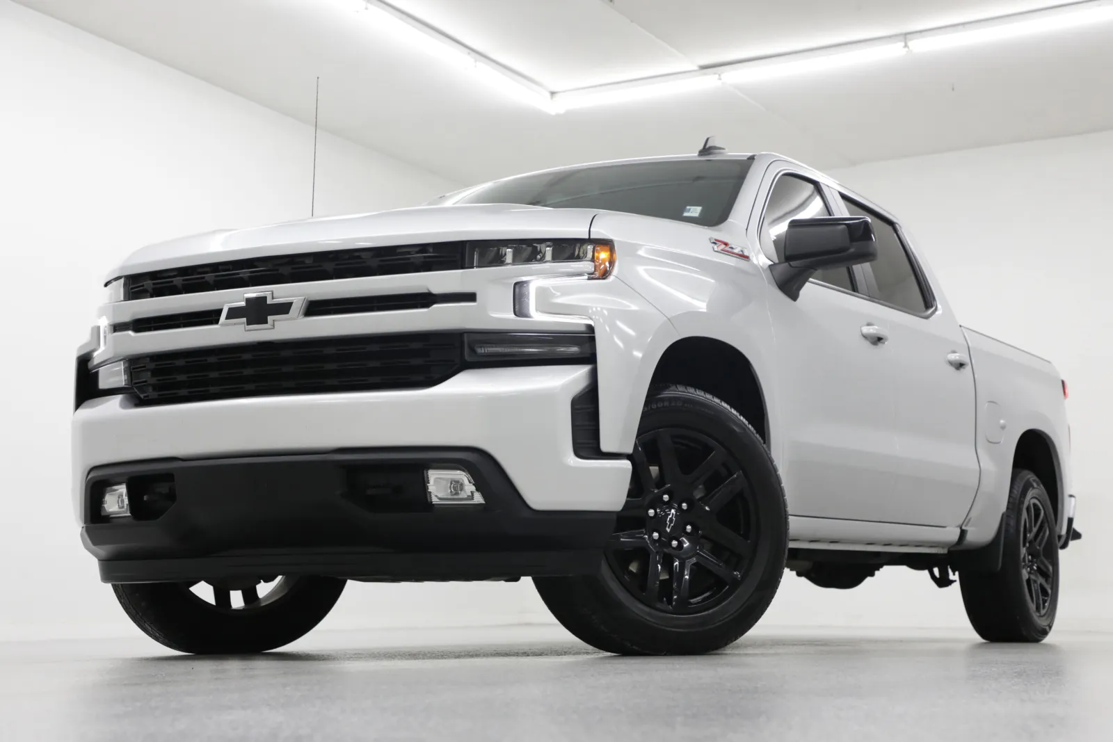 Silver 2021 Chevrolet Silverado 1500 RST for sale in Clinton, MO