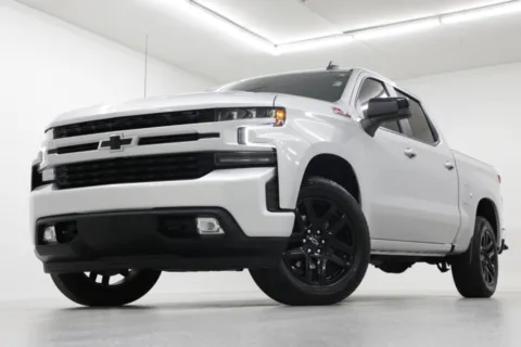 Silver 2021 Chevrolet Silverado 1500 RST for sale in Clinton, MO