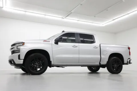 Photos of 2021 Chevrolet Silverado 1500 RST for sale in Clinton, MO at Jim Falk Motors