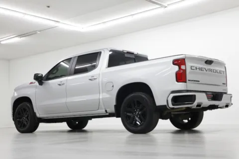 More photos of 2021 Chevrolet Silverado 1500 RST at Jim Falk Motors, MO