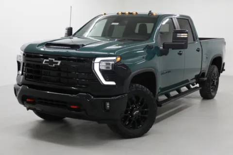 More photos of 2026 Chevrolet Silverado 2500HD LT at Jim Falk Motors, MO