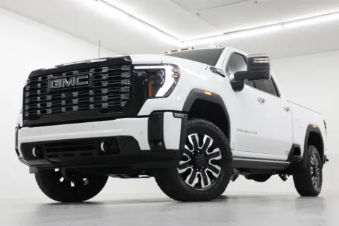White 2026 GMC Sierra 2500HD Denali Ultimate for sale in Clinton, MO