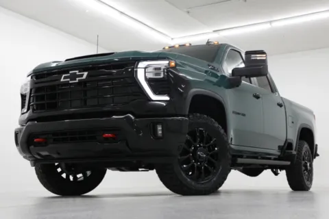 Green 2026 Chevrolet Silverado 2500HD LT for sale in Clinton, MO