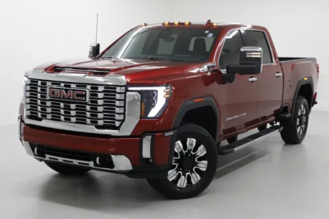 More photos of 2024 GMC Sierra 2500HD Denali at Jim Falk Motors, MO