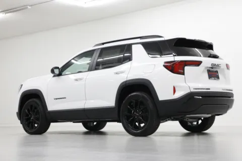 More photos of 2026 GMC Terrain AWD Elevation at Jim Falk Motors, MO