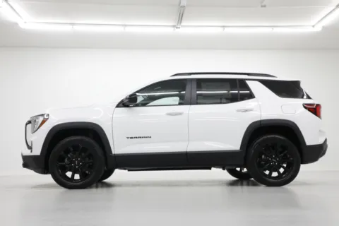 Another view of 2026 GMC Terrain AWD Elevation for sale in Clinton, MO at Jim Falk Motors