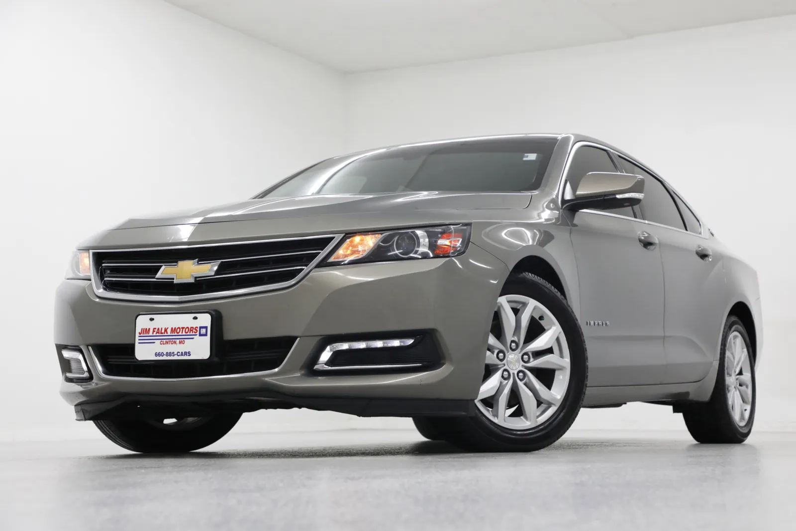 Gray 2019 Chevrolet Impala LT for sale in Clinton, MO