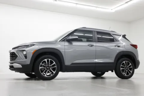 More photos of 2026 Chevrolet Trailblazer LT at Jim Falk Motors, MO
