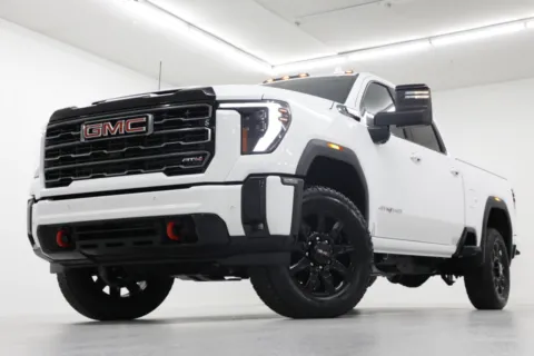 White 2026 GMC Sierra 2500HD AT4 for sale in Clinton, MO