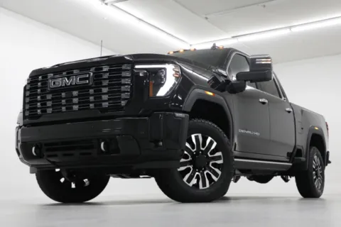 Black 2026 GMC Sierra 2500HD Denali Ultimate for sale in Clinton, MO