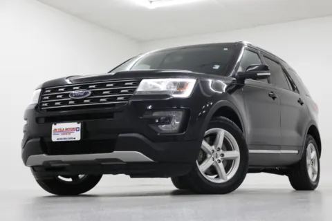 Black 2017 Ford Explorer XLT for sale in Clinton, MO