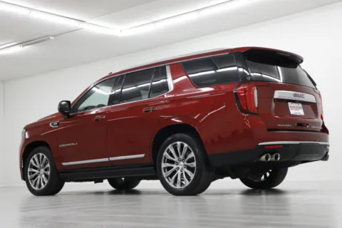More photos of 2022 GMC Yukon Denali at Jim Falk Motors, MO