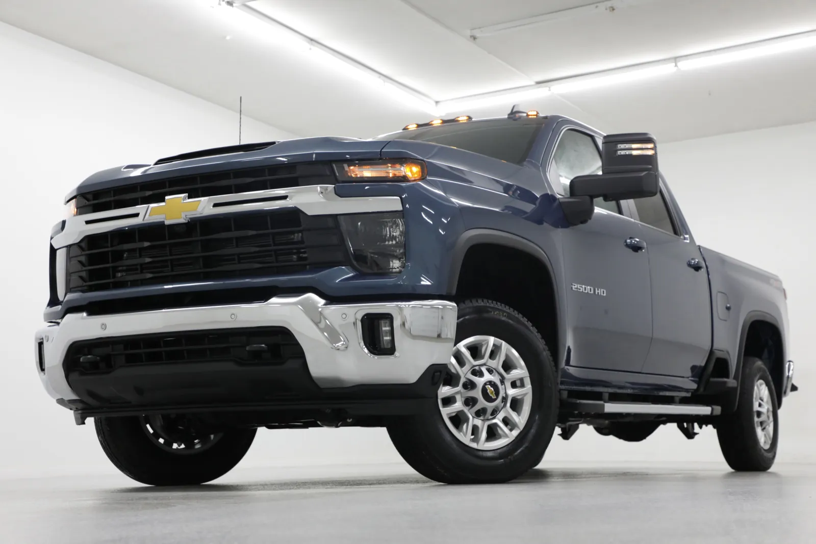 2026 Chevrolet Silverado 2500HD LT's photo