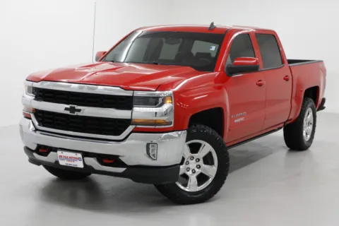 More photos of 2017 Chevrolet Silverado 1500 LT at Jim Falk Motors, MO