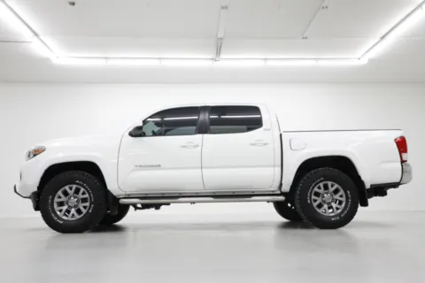 Another view of 2017 Toyota Tacoma SR5 for sale in Clinton, MO at Jim Falk Motors