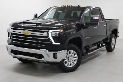 More photos of 2026 Chevrolet Silverado 2500HD LTZ at Jim Falk Motors, MO