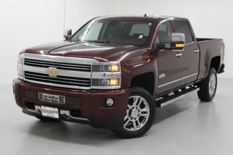 More photos of 2016 Chevrolet Silverado 2500HD High Country at Jim Falk Motors, MO